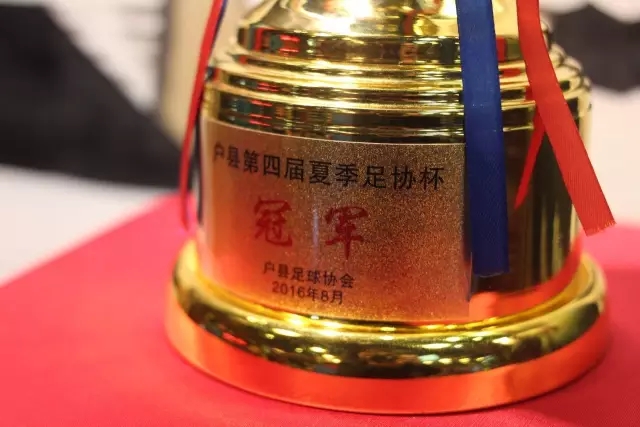 兜兜转转！詹姆斯上次东部揭幕战大战布朗 如今两人在费城联手